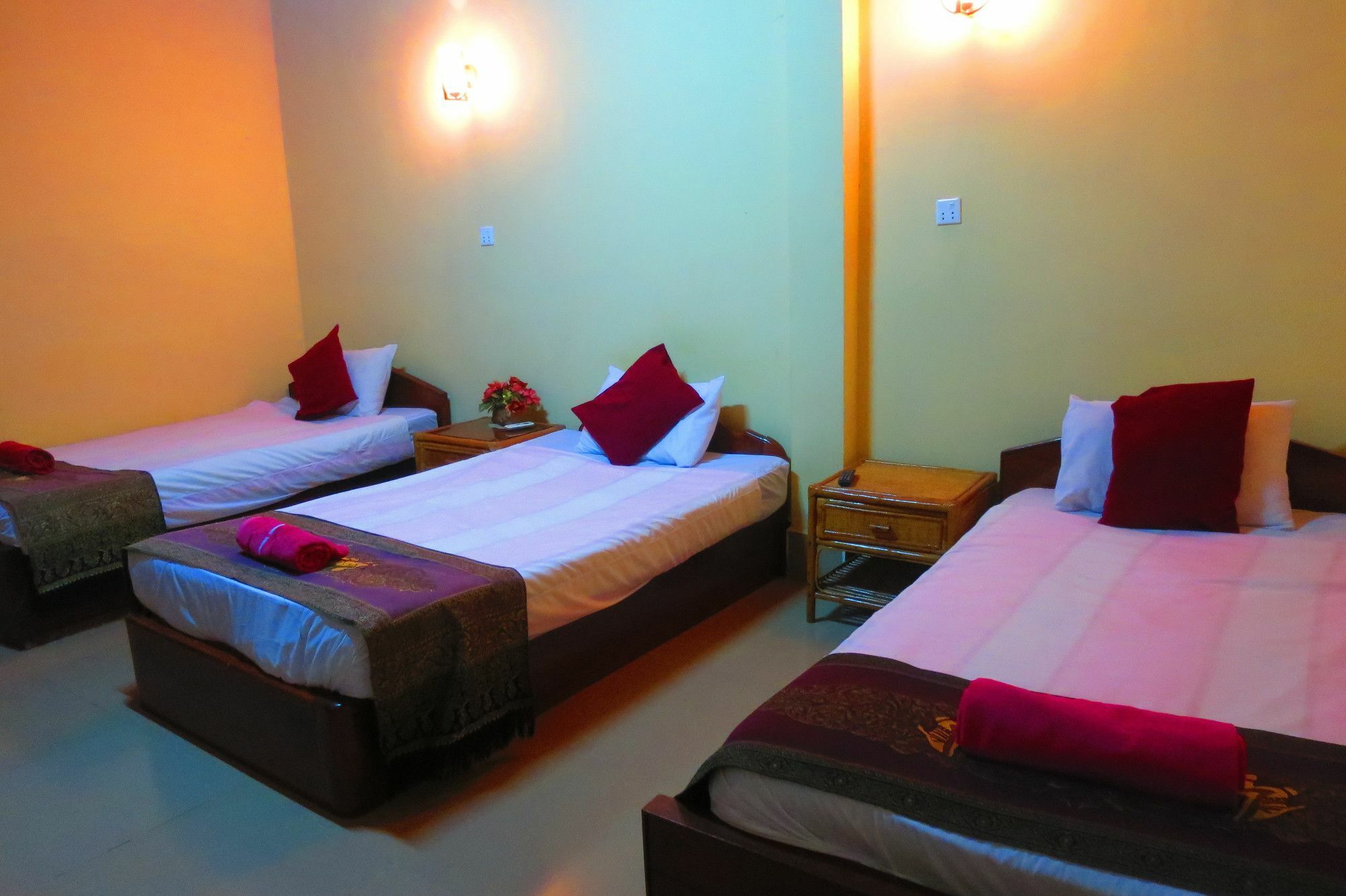 Kampot Guesthouse Luaran gambar